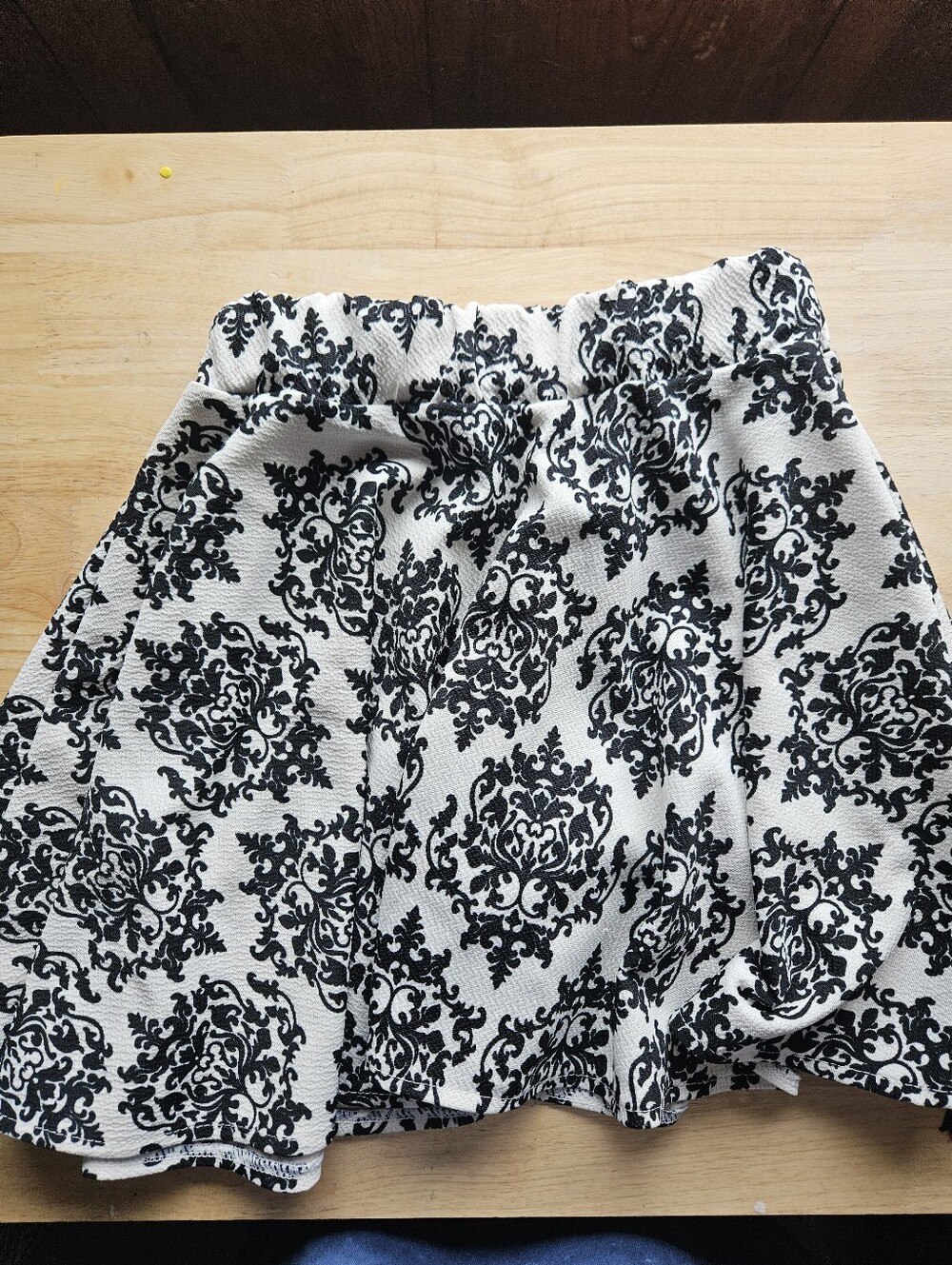 Black & White Damask A-Line Skater Skirt XS